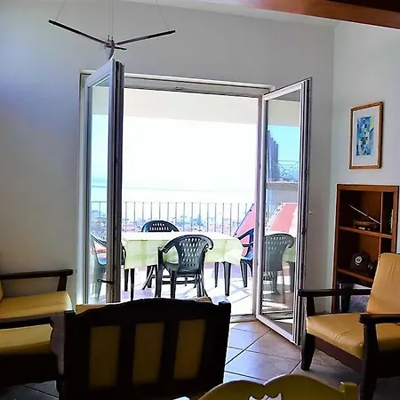 Casa de Férias Con Balconi Vista Mare